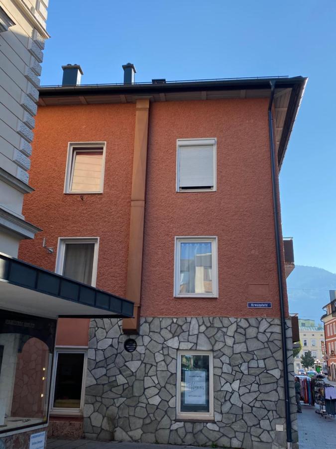 Jainzen Einzimmerferienwohnung Mitten Im Zentrum Bad Ischl Exteriör bild